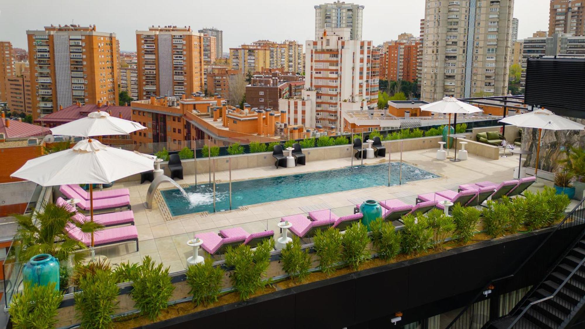 Hotel Pinar Plaza Madrid Exterior photo