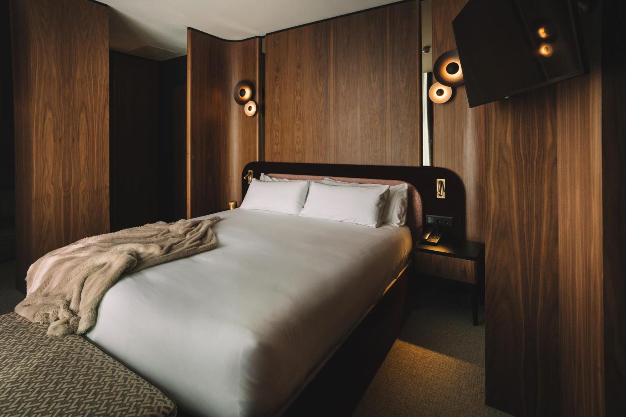 Hotel Pinar Plaza Madrid Exterior photo