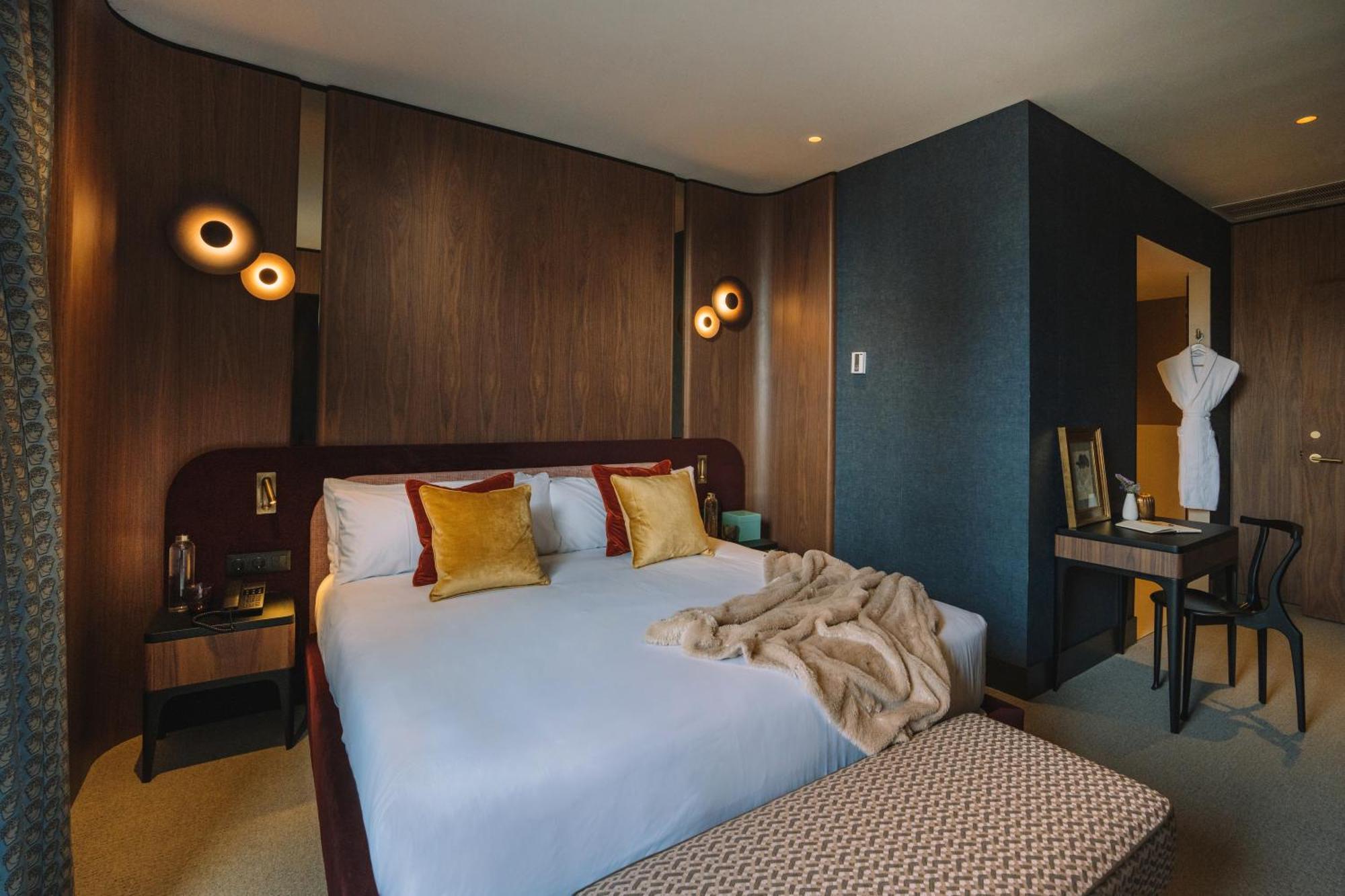 Hotel Pinar Plaza Madrid Exterior photo