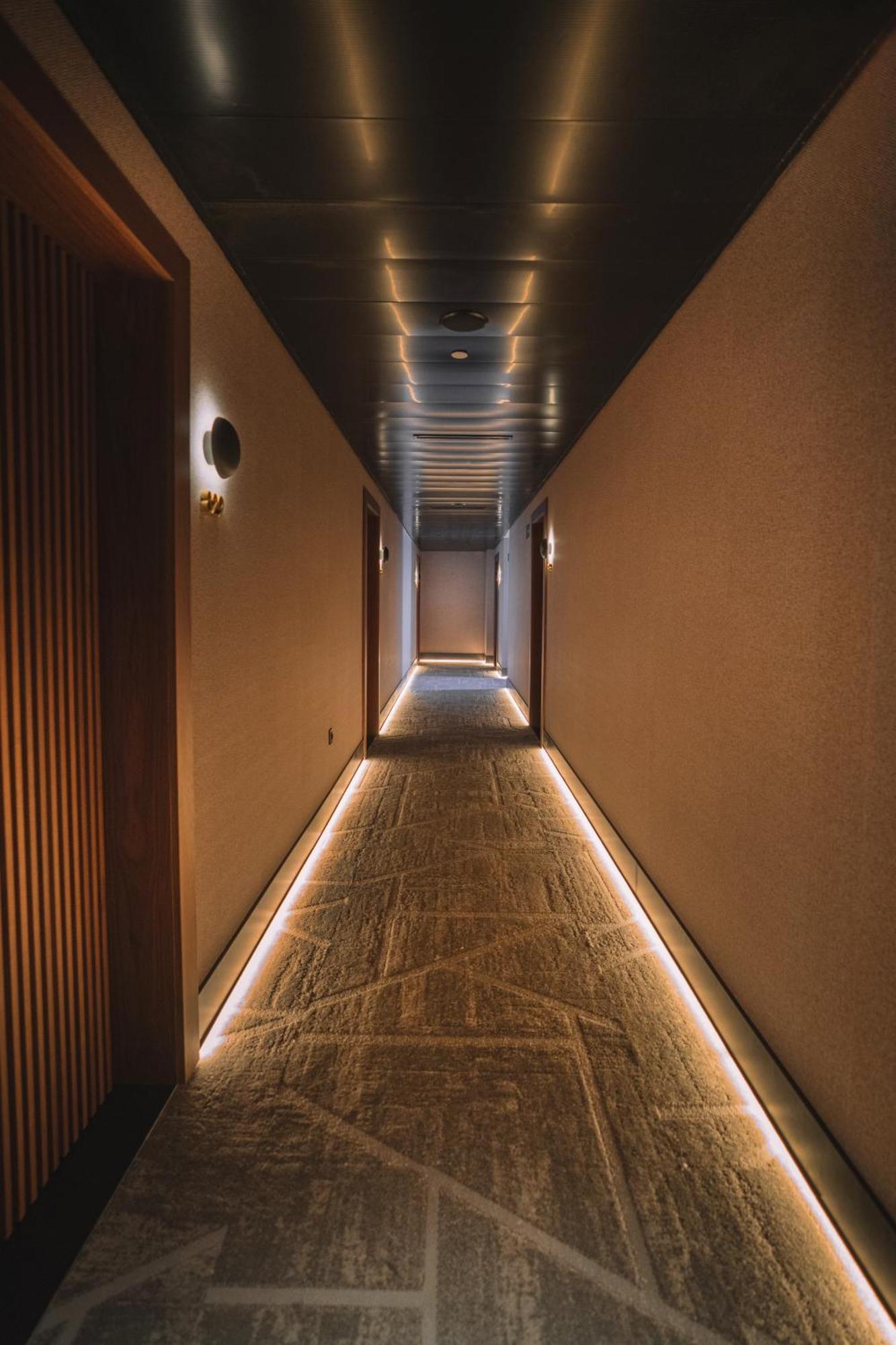 Hotel Pinar Plaza Madrid Exterior photo