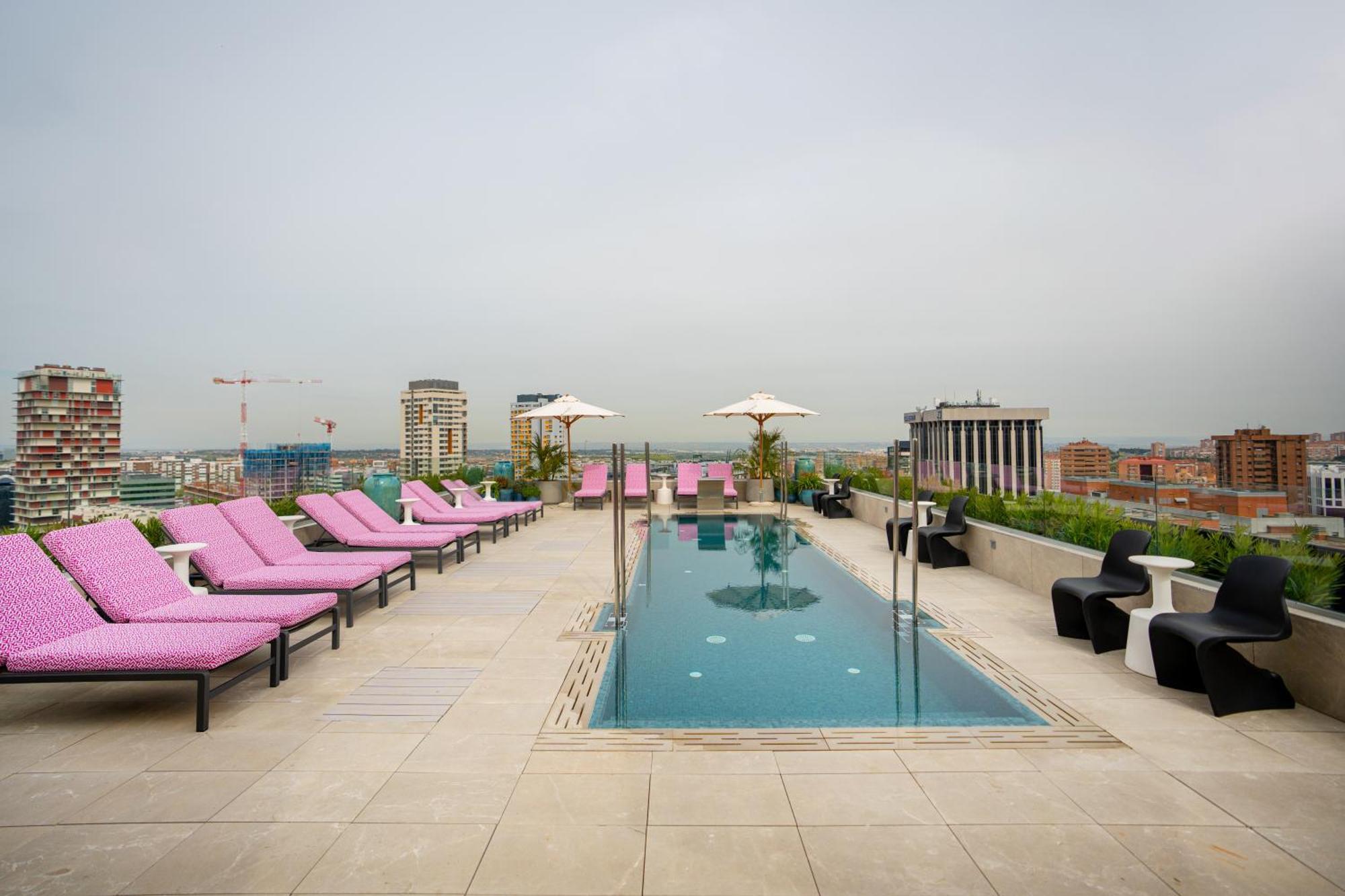 Hotel Pinar Plaza Madrid Exterior photo